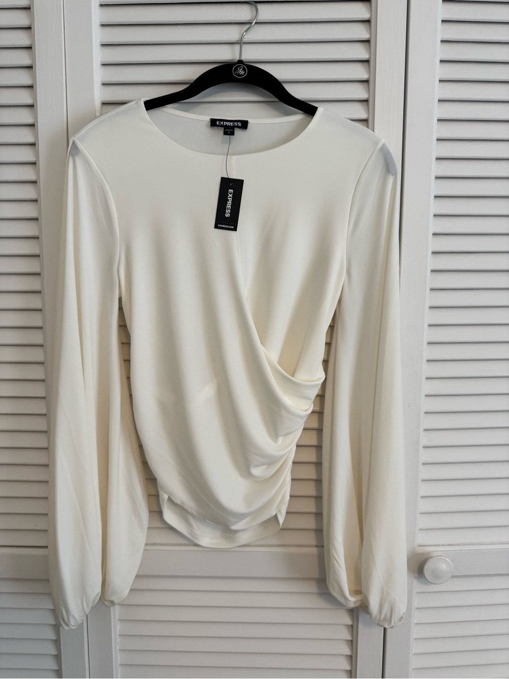 Express White Long-Sleeve Twist Front Top - NWT - Picture 2 of 4